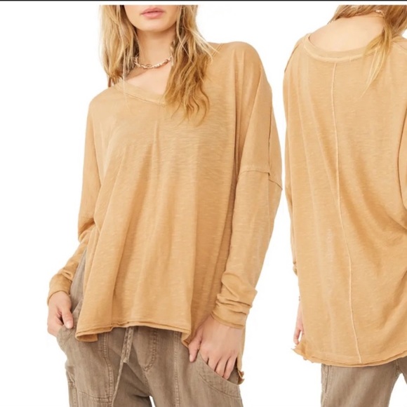 Free People Tops - HP🍂Free People oversized tee